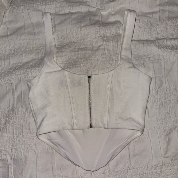 White Fox corset top size S - Picture 3 of 3